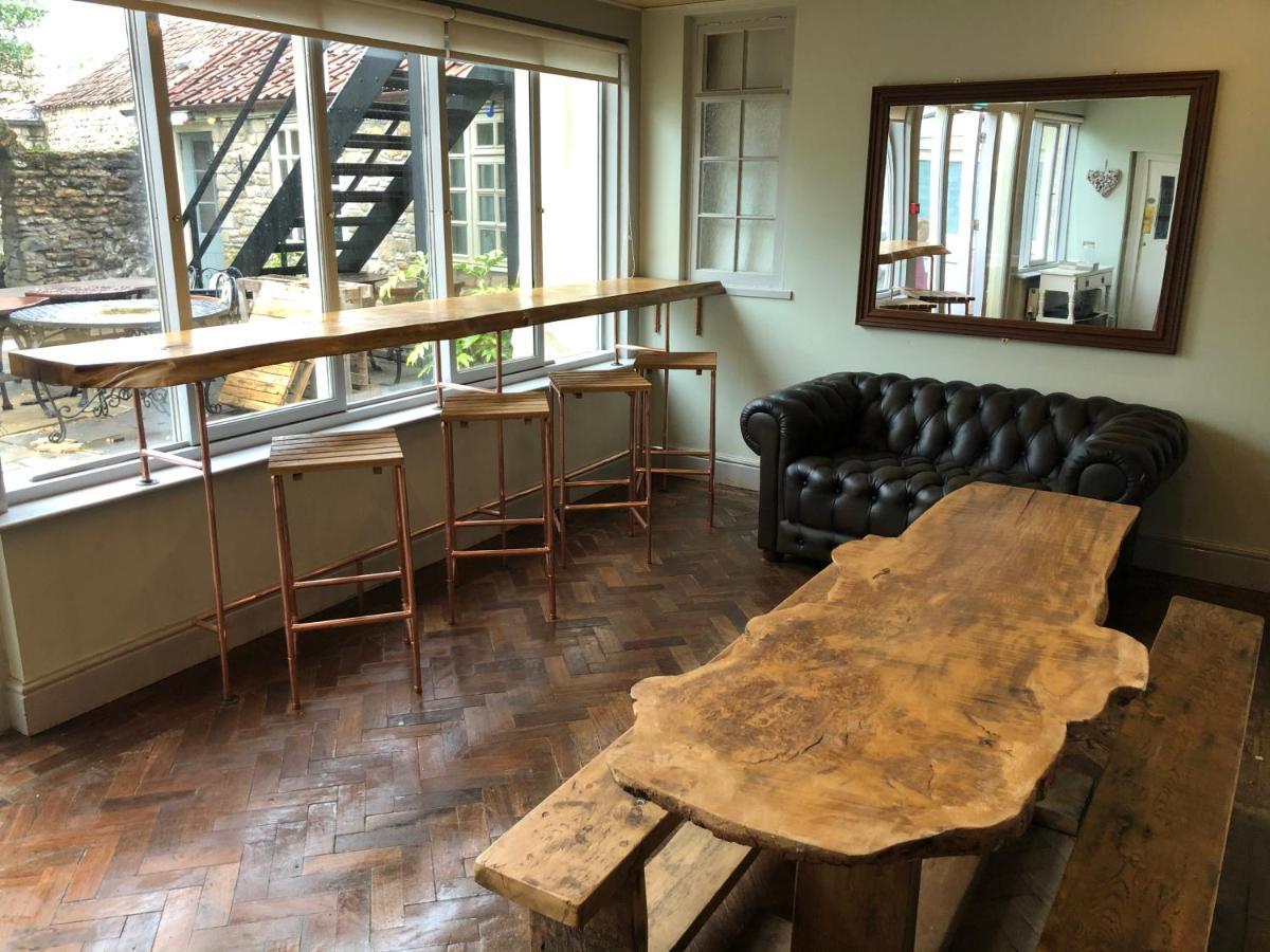 Kings Head Hotel Kirkbymoorside Extérieur photo